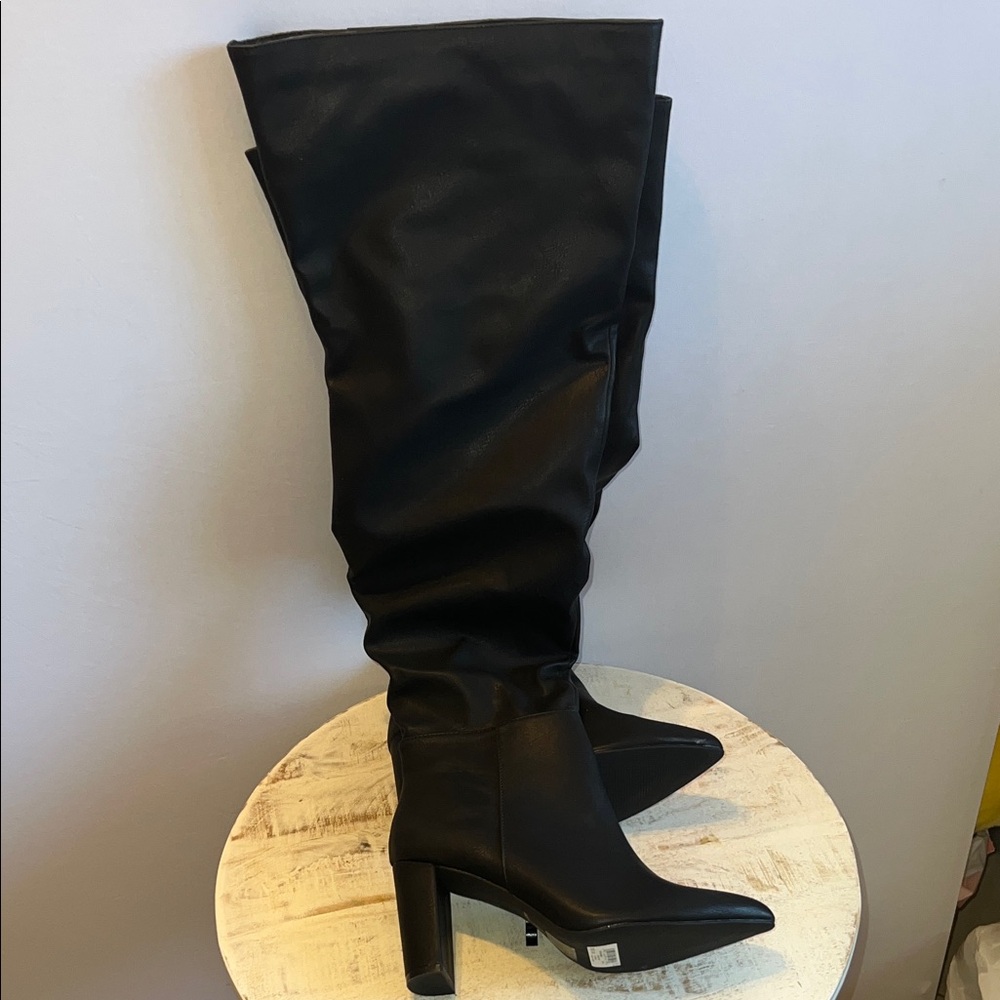 Black Knee-High Women's Boots